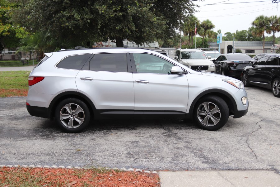2014 Hyundai Santa Fe GLS photo