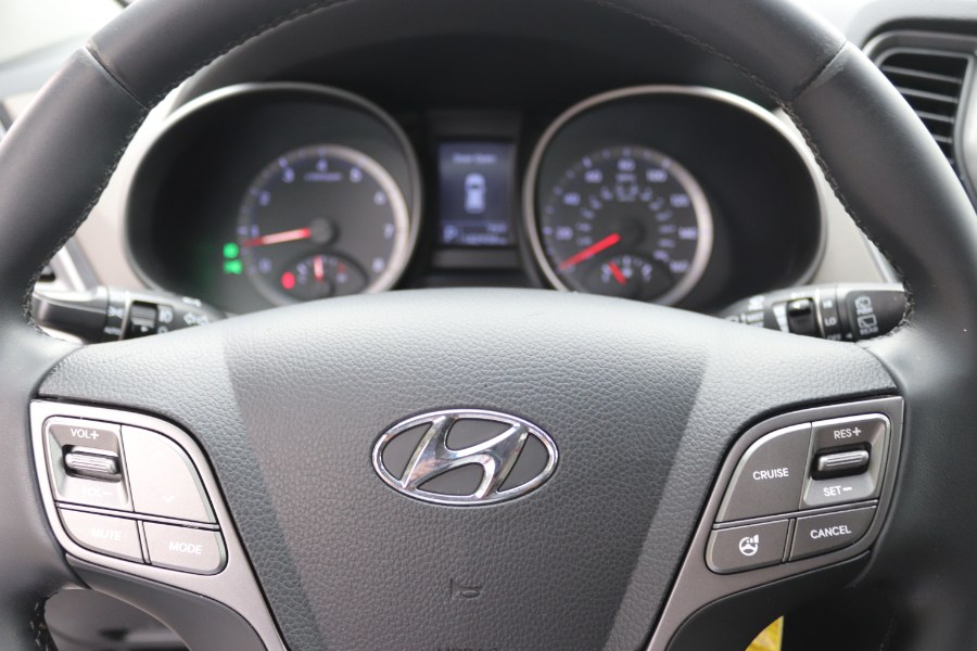 2014 Hyundai Santa Fe GLS photo