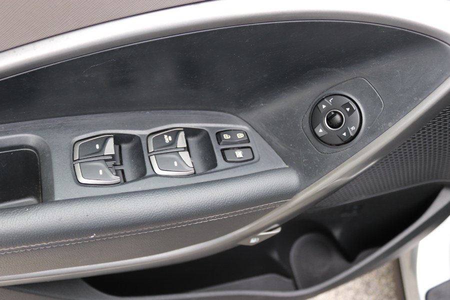 2014 Hyundai Santa Fe GLS photo