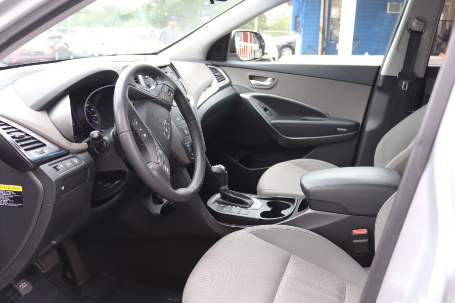 2014 Hyundai Santa Fe GLS photo