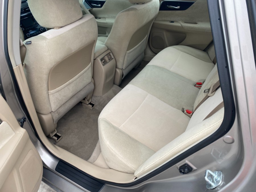 2013 Nissan Altima 2.5 photo