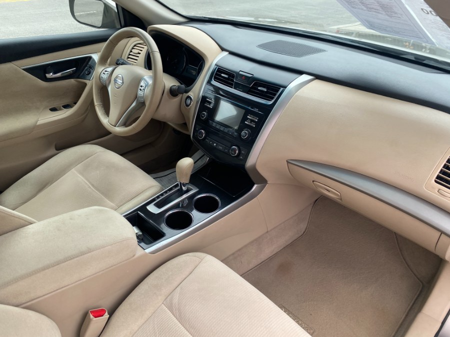 2013 Nissan Altima 2.5 photo