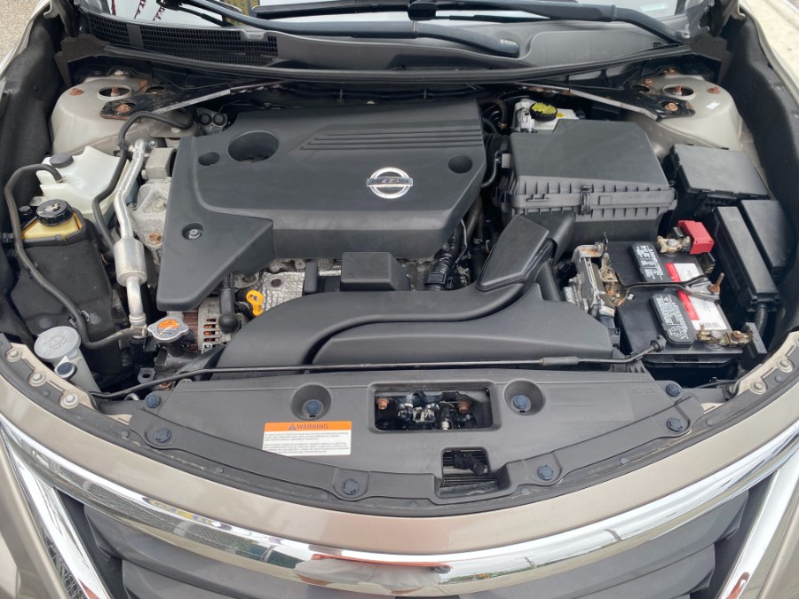 2013 Nissan Altima 2.5 photo