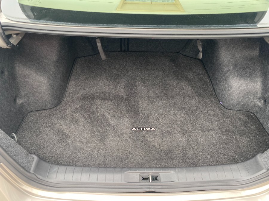 2013 Nissan Altima 2.5 photo