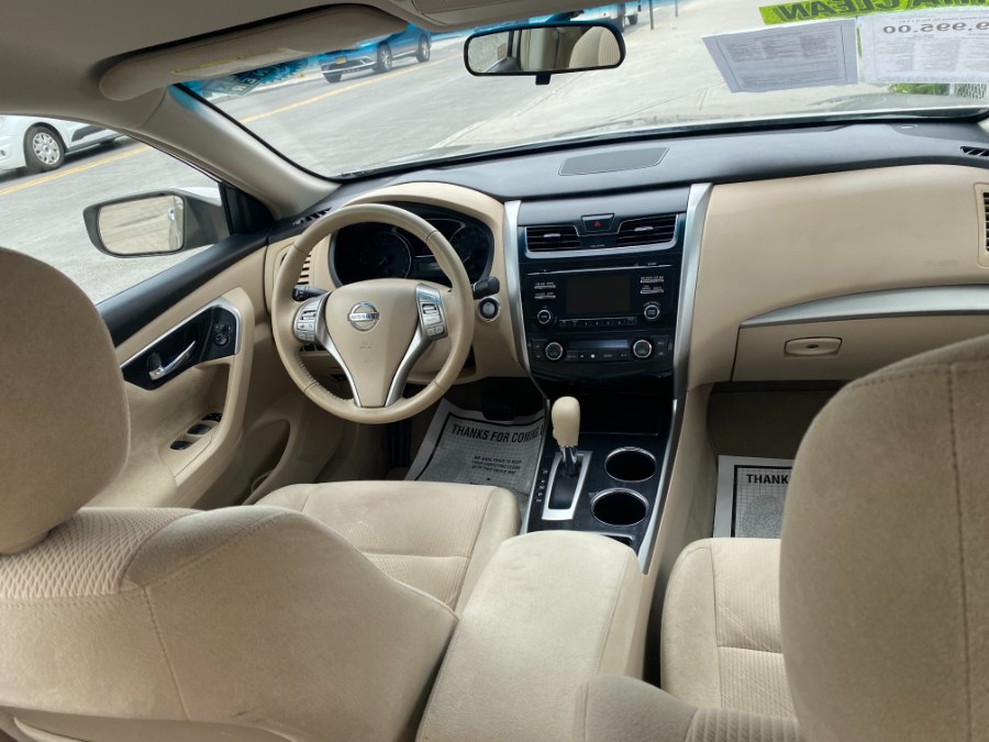 2013 Nissan Altima 2.5 photo