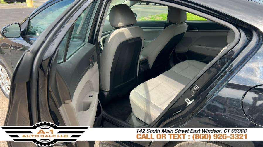 2017 Hyundai Elantra SE 2.0L Auto (Alabama) photo