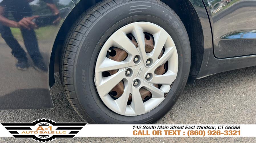 2017 Hyundai Elantra SE 2.0L Auto (Alabama) photo