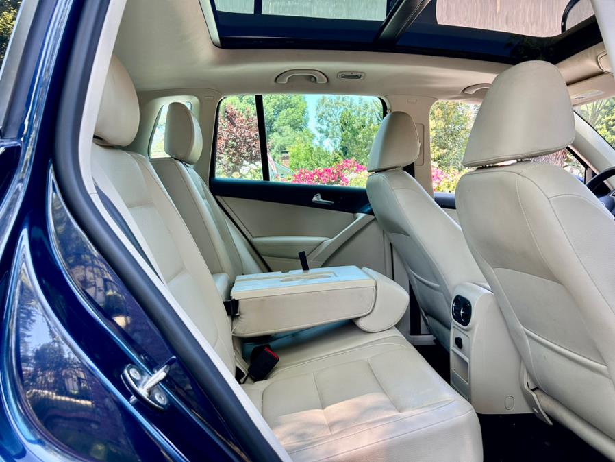 2012 Volkswagen Tiguan S photo