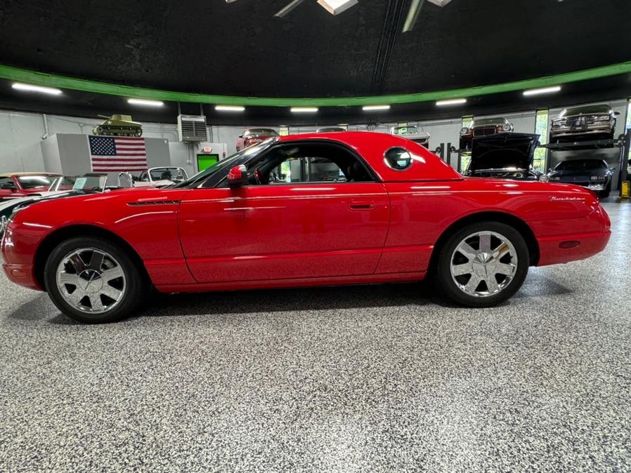 2002 Ford Thunderbird Deluxe photo