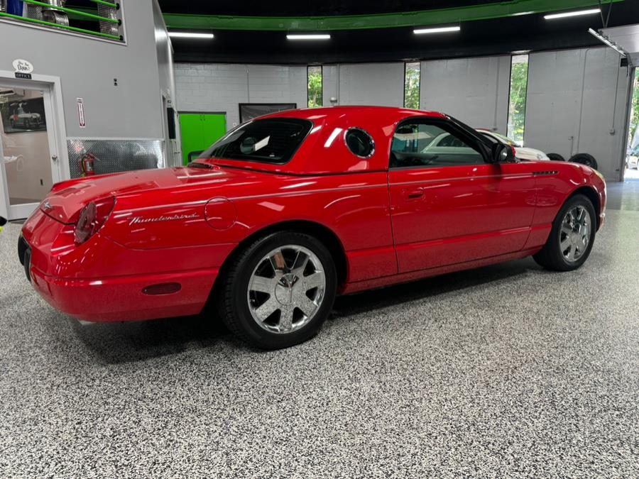 2002 Ford Thunderbird Deluxe photo