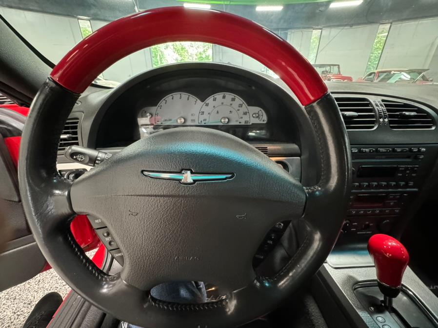 2002 Ford Thunderbird Deluxe photo