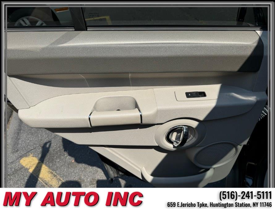 2006 Jeep Commander Limited photo