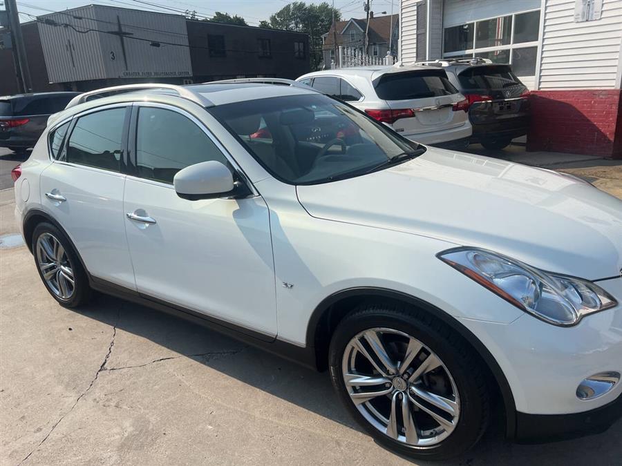 2014 Infiniti QX50 photo