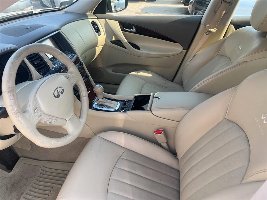 2014 Infiniti QX50 photo