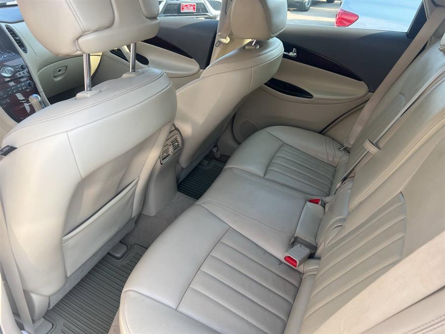 2014 Infiniti QX50 photo