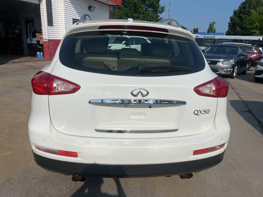 2014 Infiniti QX50 photo