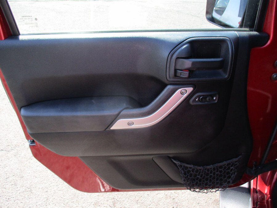 2013 Jeep Wrangler Sahara photo