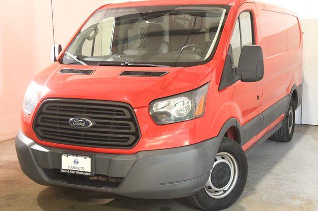 2017 Ford TRANSIT 150 Cargo photo