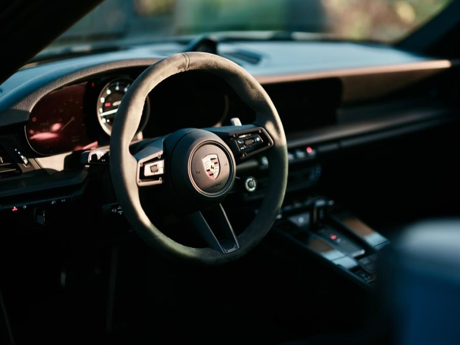 2022 Porsche 911 Carrera GTS Cabriolet photo