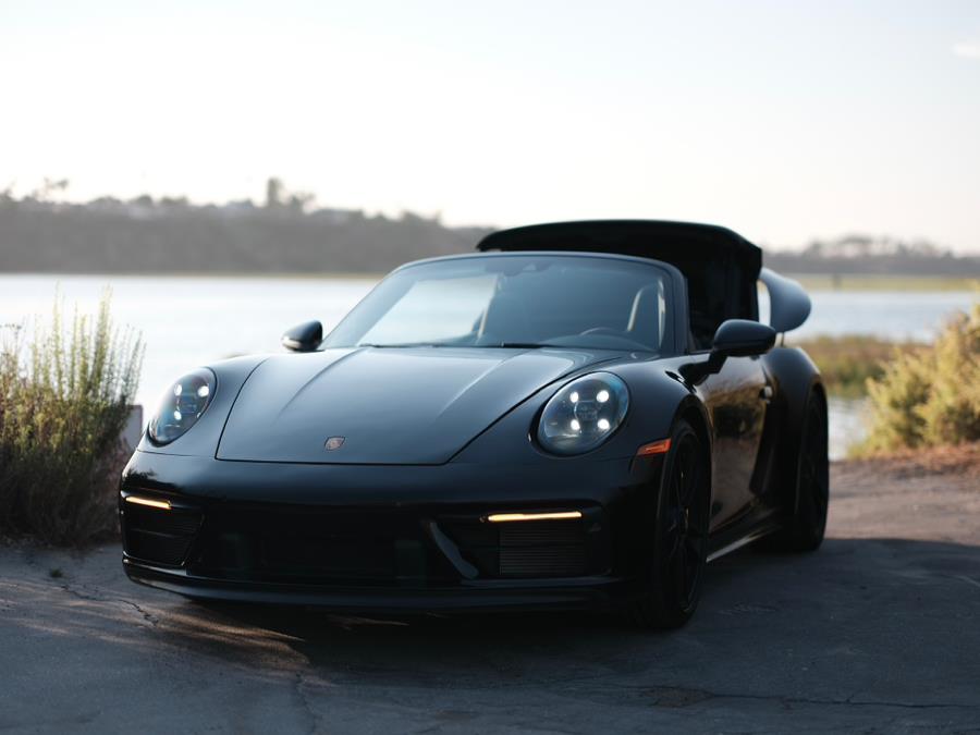 2022 Porsche 911 Carrera GTS Cabriolet photo