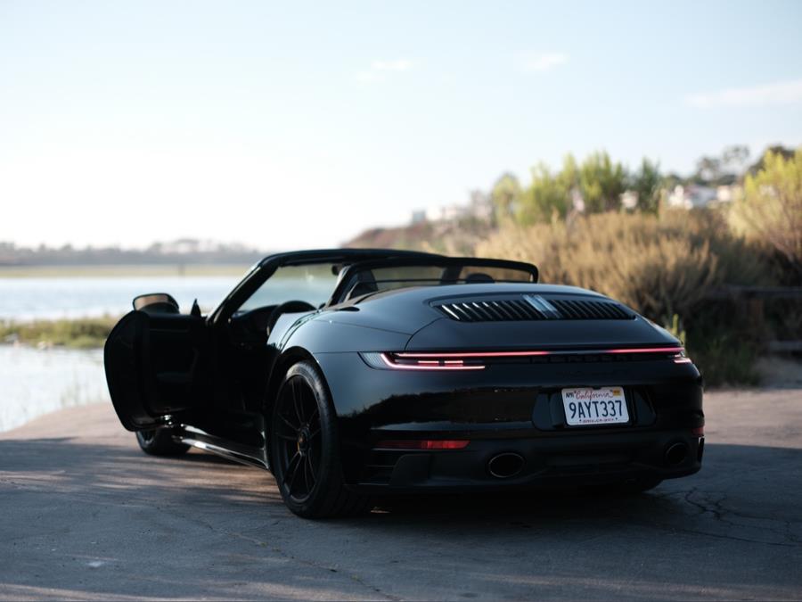 2022 Porsche 911 Carrera GTS Cabriolet photo