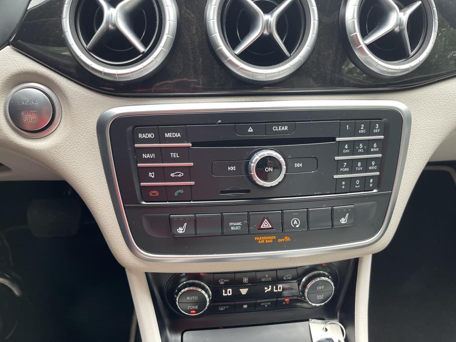 2016 Mercedes-Benz cla 4dr Sdn CLA 250 FWD photo