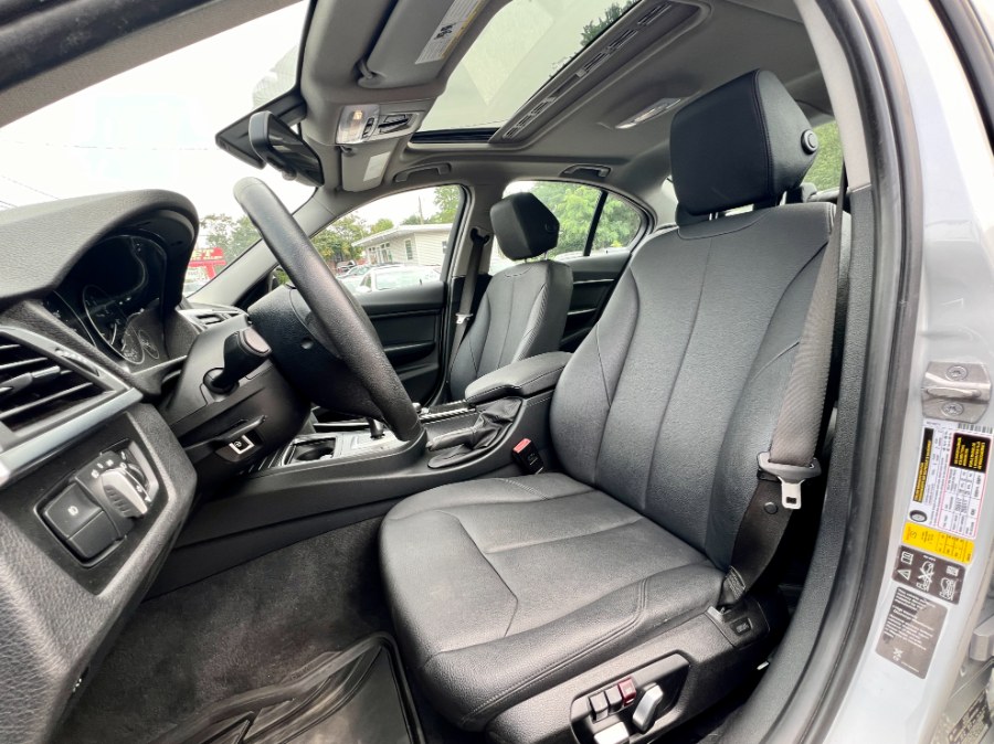 2018 BMW 3-Series 320i xDrive Sedan South Africa photo