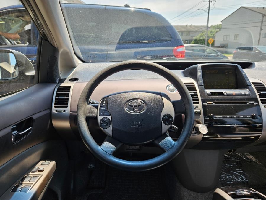 2005 Toyota Prius photo