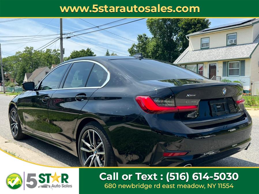 2021 BMW 3-Series 330i xDrive Sedan North Americ photo