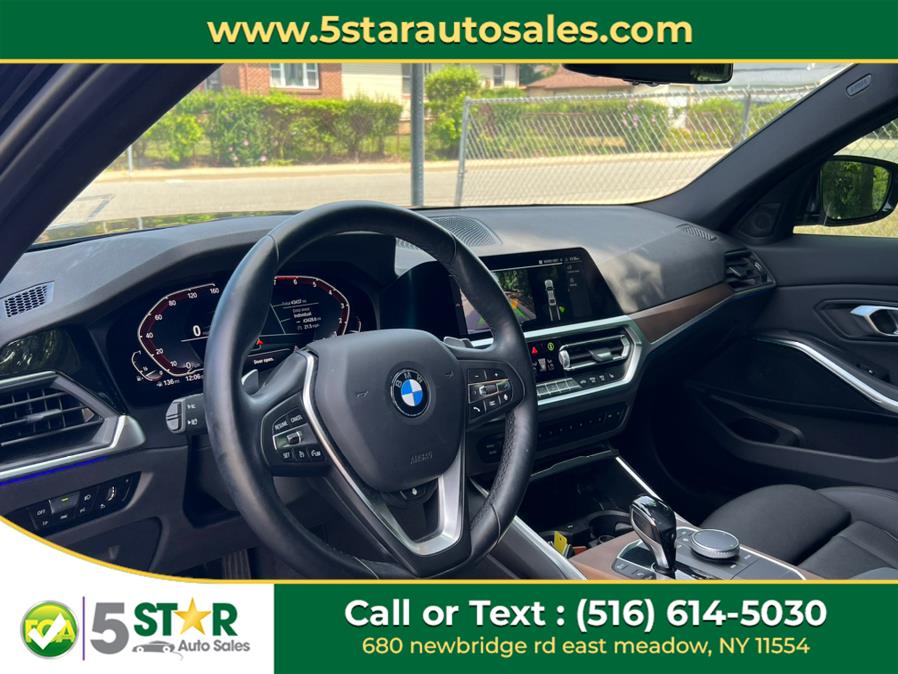 2021 BMW 3-Series 330i xDrive Sedan North Americ photo