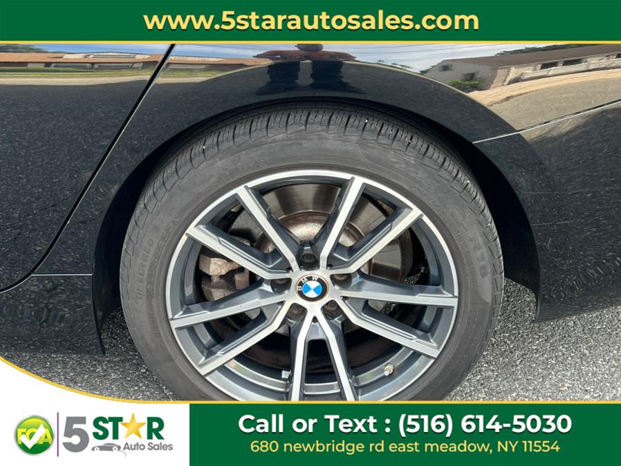 2021 BMW 3-Series 330i xDrive Sedan North Americ photo