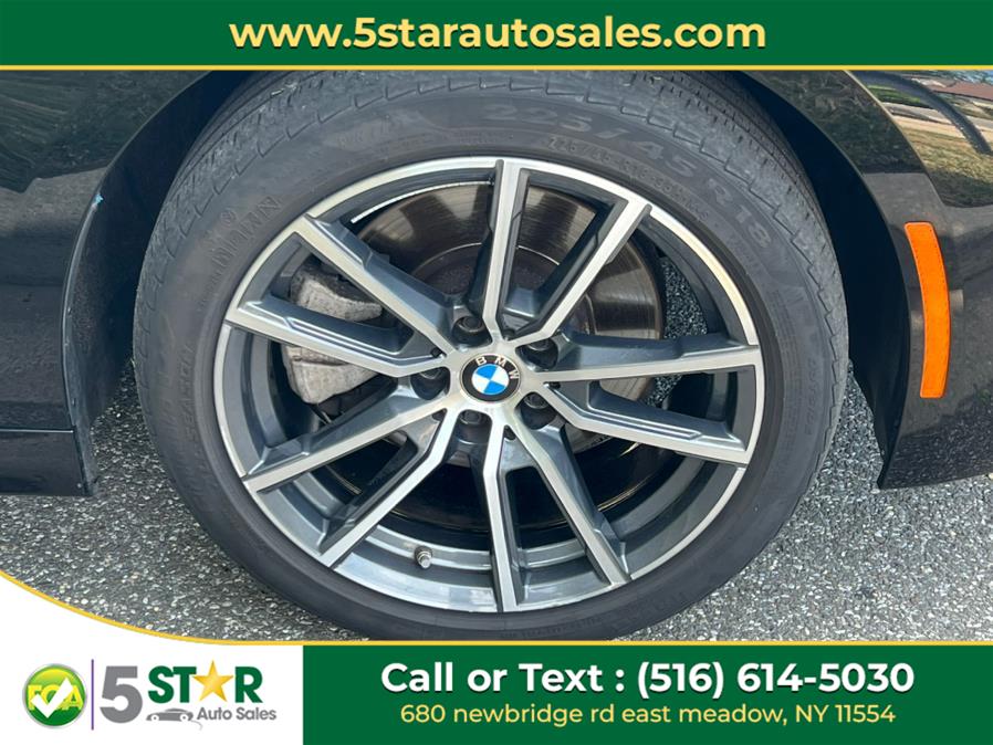 2021 BMW 3-Series 330i xDrive Sedan North Americ photo