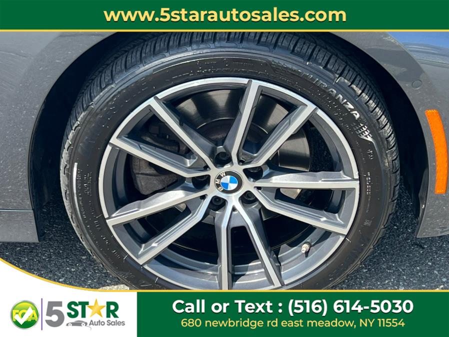 2021 BMW 3-Series 330i xDrive Sedan North Americ photo