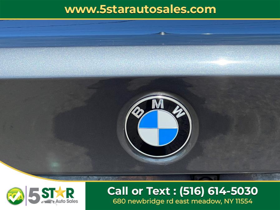 2021 BMW 3-Series 330i xDrive Sedan North Americ photo