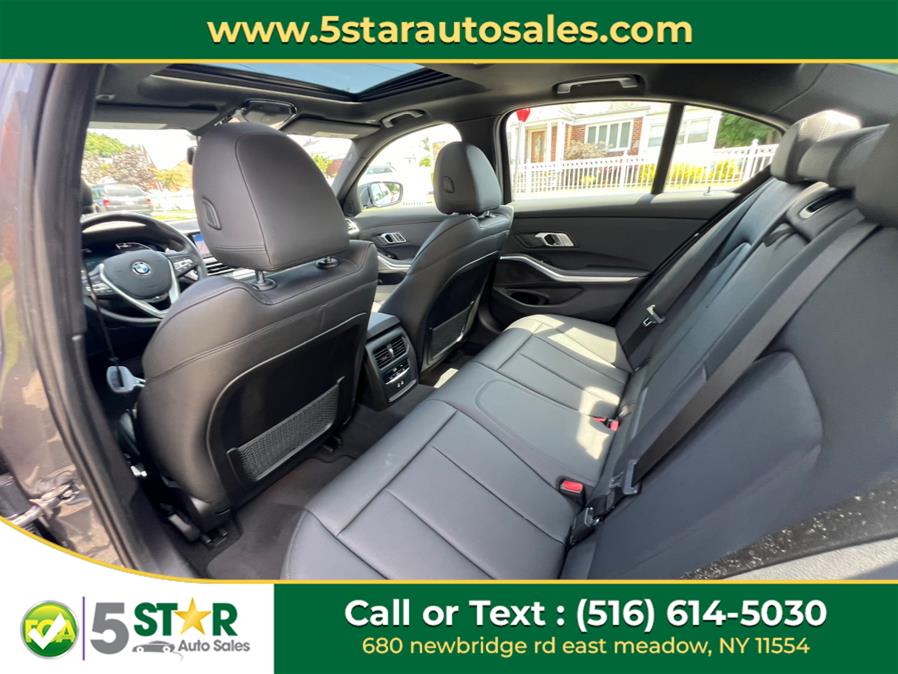 2021 BMW 3-Series 330i xDrive Sedan North Americ photo