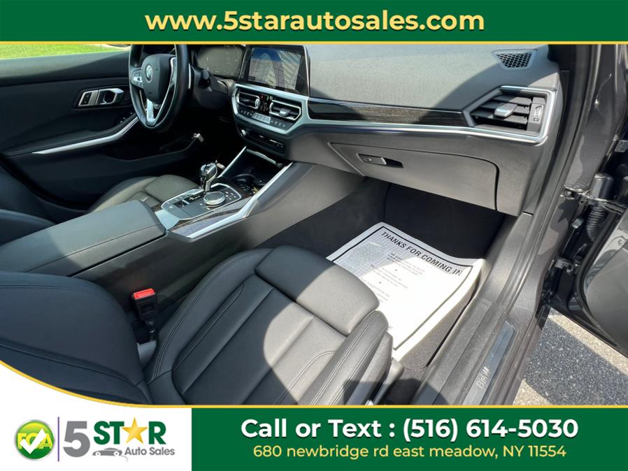 2021 BMW 3-Series 330i xDrive Sedan North Americ photo