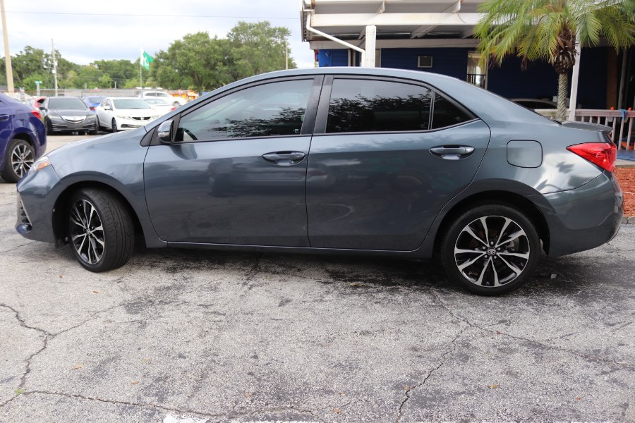 2017 Toyota Corolla SE CVT (Natl) photo