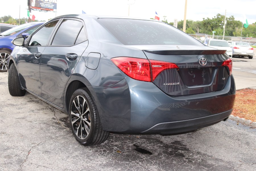 2017 Toyota Corolla SE CVT (Natl) photo