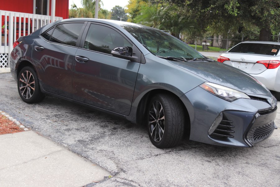 2017 Toyota Corolla SE CVT (Natl) photo