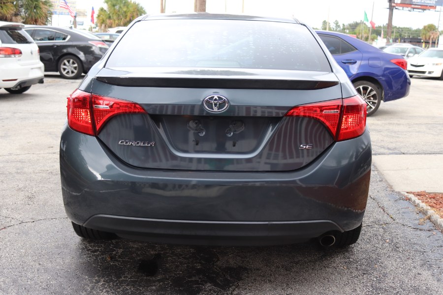 2017 Toyota Corolla SE CVT (Natl) photo