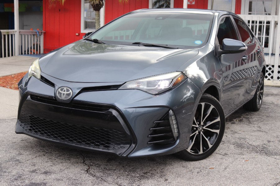 2017 Toyota Corolla SE CVT (Natl) photo