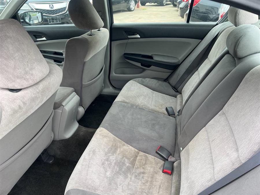 2010 Honda Accord LX photo