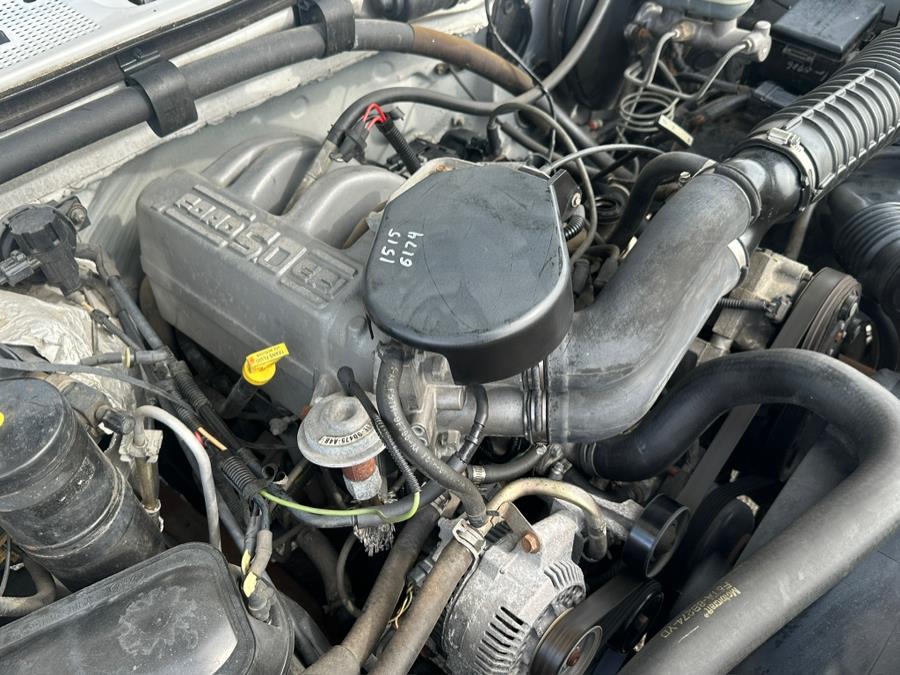 1996 Ford F-150 XLT photo