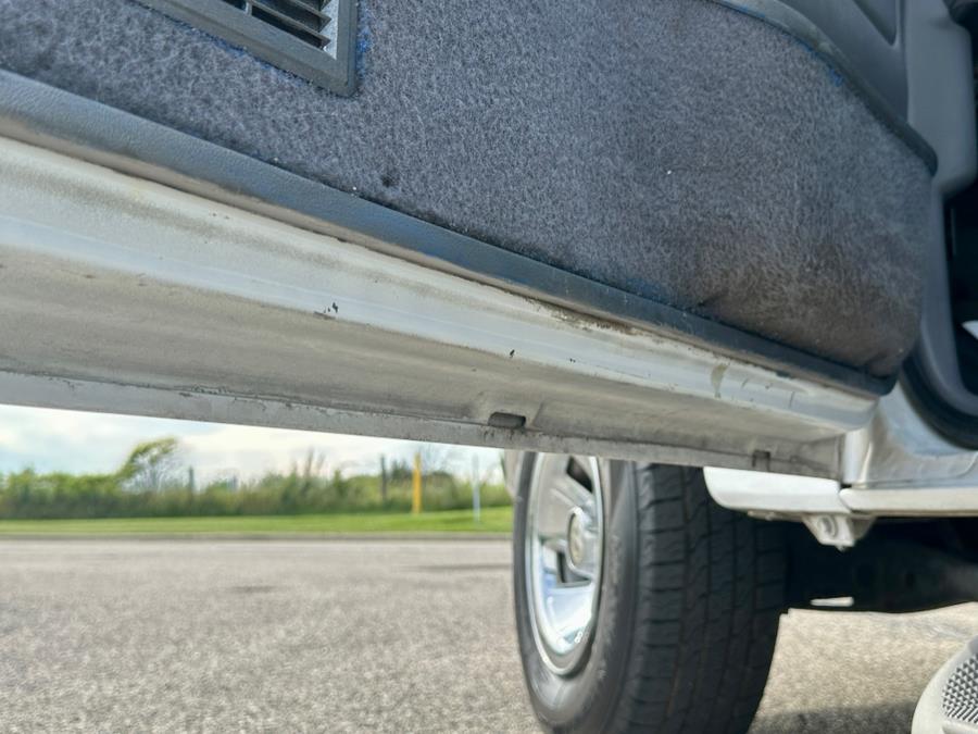 1996 Ford F-150 XLT photo