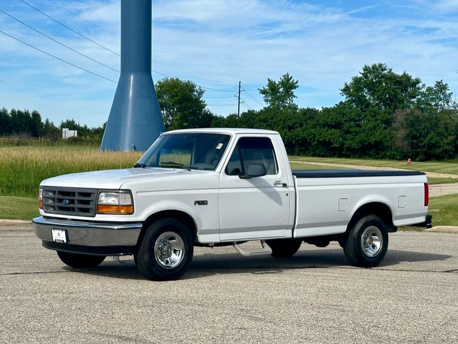 1996 Ford F-150 XLT photo