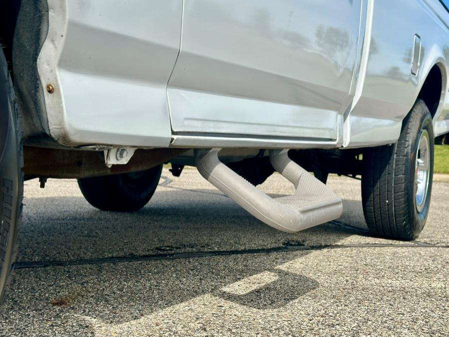 1996 Ford F-150 XLT photo