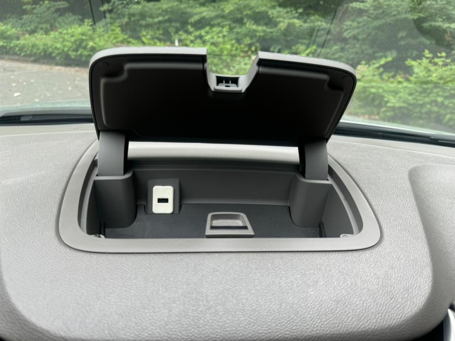 2014 Chevrolet Traverse LS photo