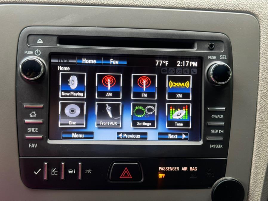 2014 Chevrolet Traverse LS photo
