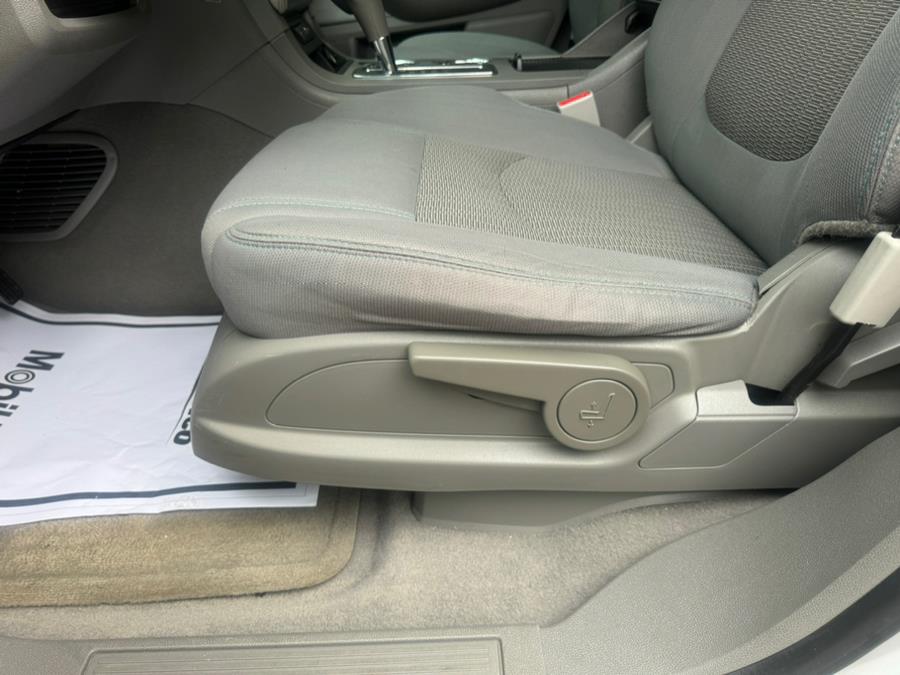 2014 Chevrolet Traverse LS photo