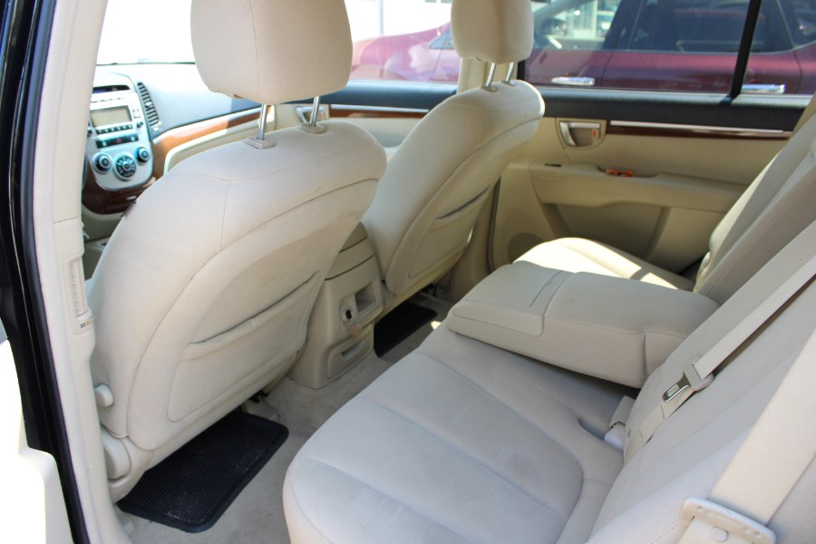 2009 Hyundai Santa Fe SE photo